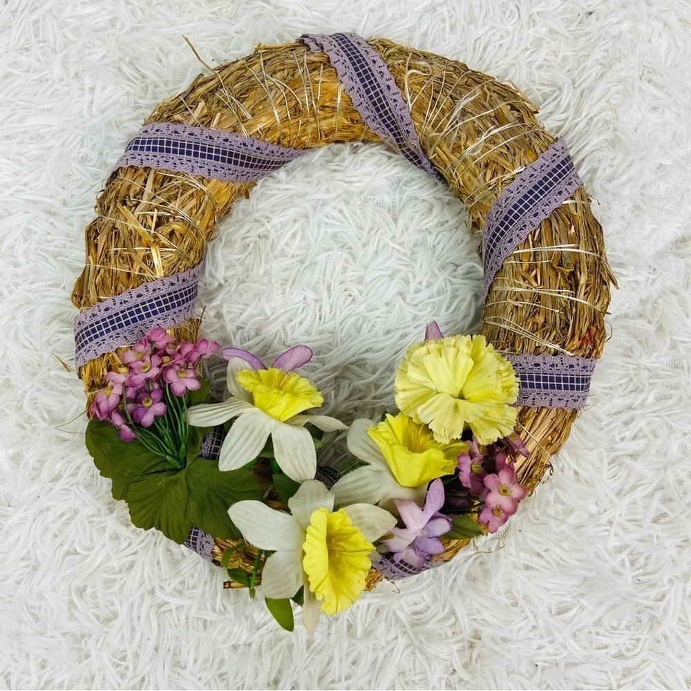 UNBRANDED vintage tan wicker rattan flower floral small retro wreath